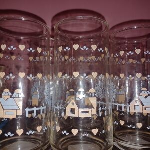 Vintage 1988 Home Is Where The Heart Is Libby Glasses 7 Tumblers Country Lodge